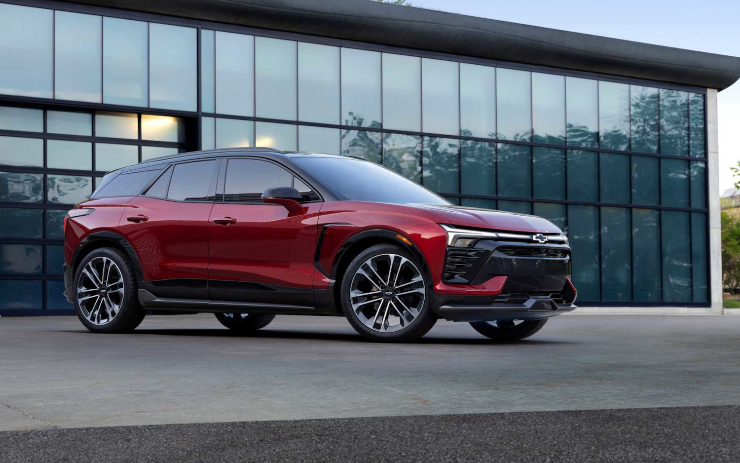 Chevrolet Blazer EV SS 2025 SUV Drive